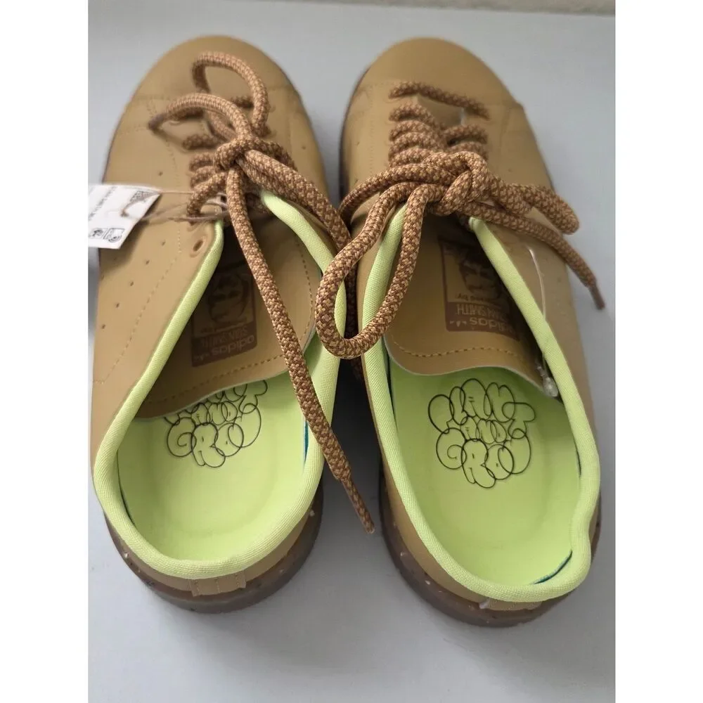 Adidas Stan Smith Mule in Light Green and Tan